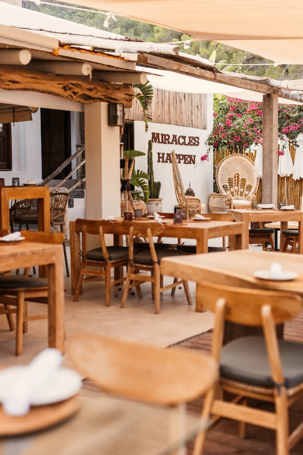 Elements Ibiza restaurant by the sea